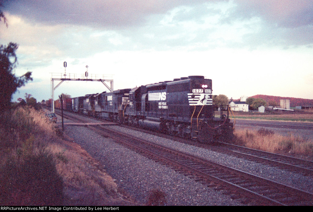 NS 1627